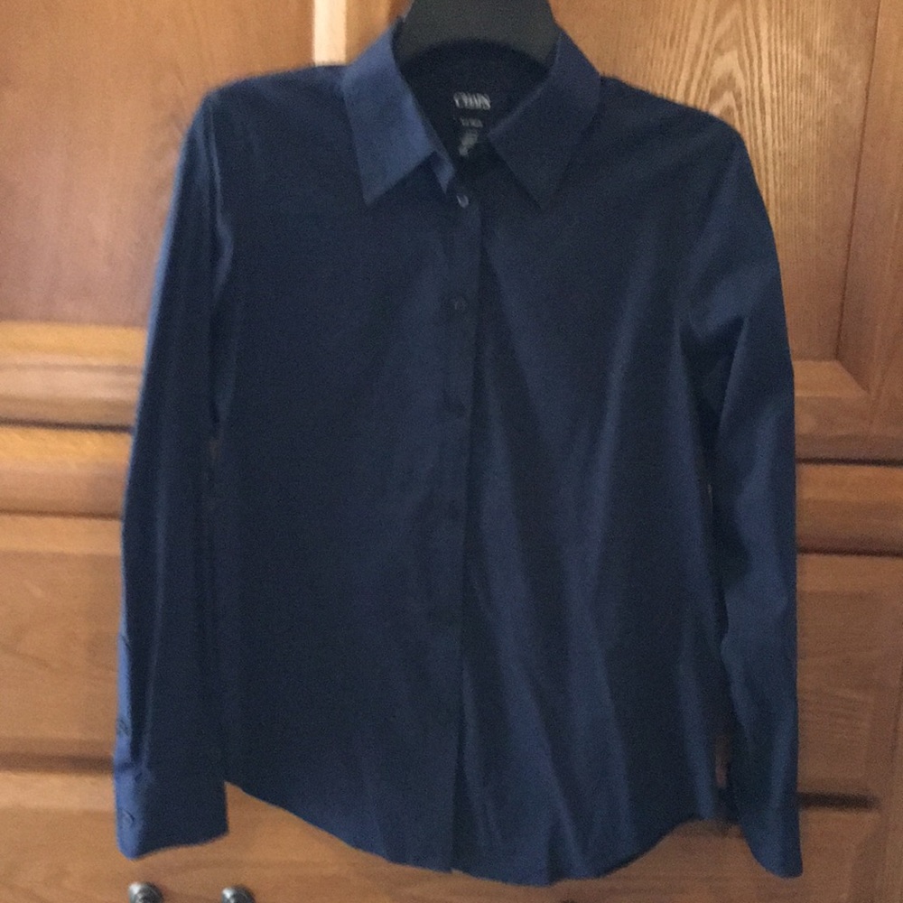 Small no-iron Chaps navy blue button-down shirt.